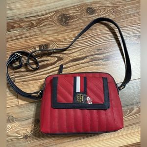 Tommy Hilfiger purse new without tags
